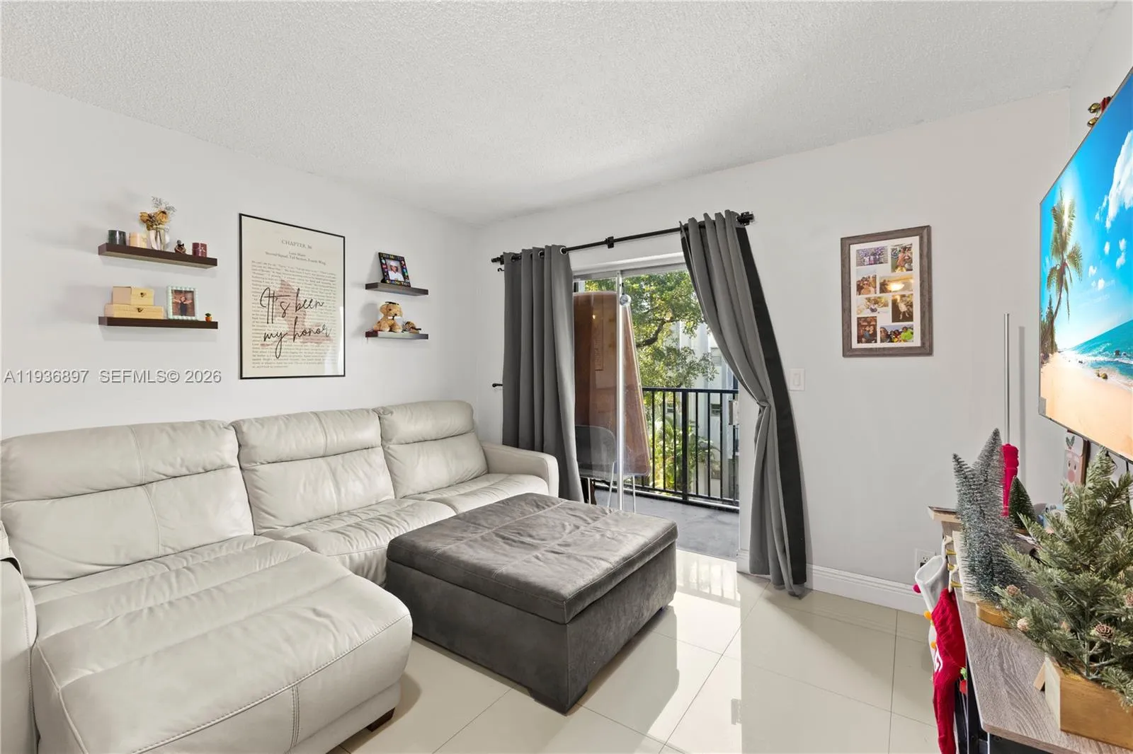 Foto de propiedad en 7501 NW 16th Street 3303, Plantation, FL 33313 Plantation con MLS# 