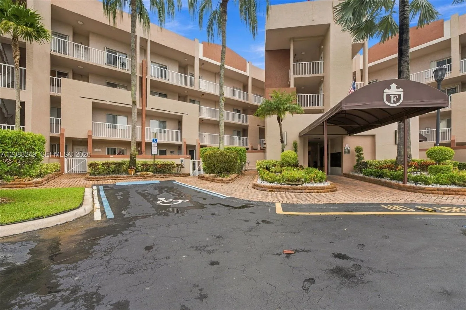 En Venta 7503 Granville Drive 102, Tamarac, FL 33321, Tamarac, FL 33321