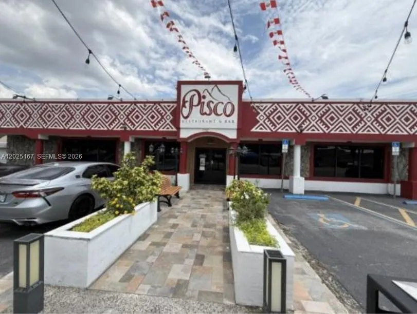 Foto de propiedad en 7507 N Armenia Avenue, Tampa, FL 33604 Tampa con MLS# 
