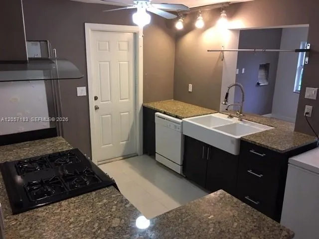 Foto de propiedad en 7521 NW 23rd Street 0, Sunrise, FL 33313 Sunrise con MLS# 