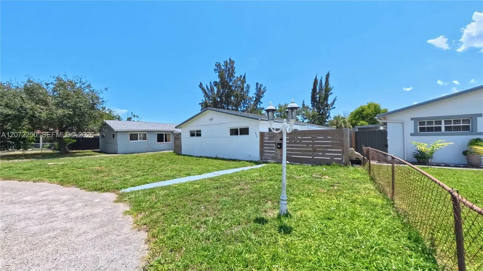Foto de propiedad en 753 SW 2nd Street, Dania Beach, FL 33004 Dania Beach con MLS# 