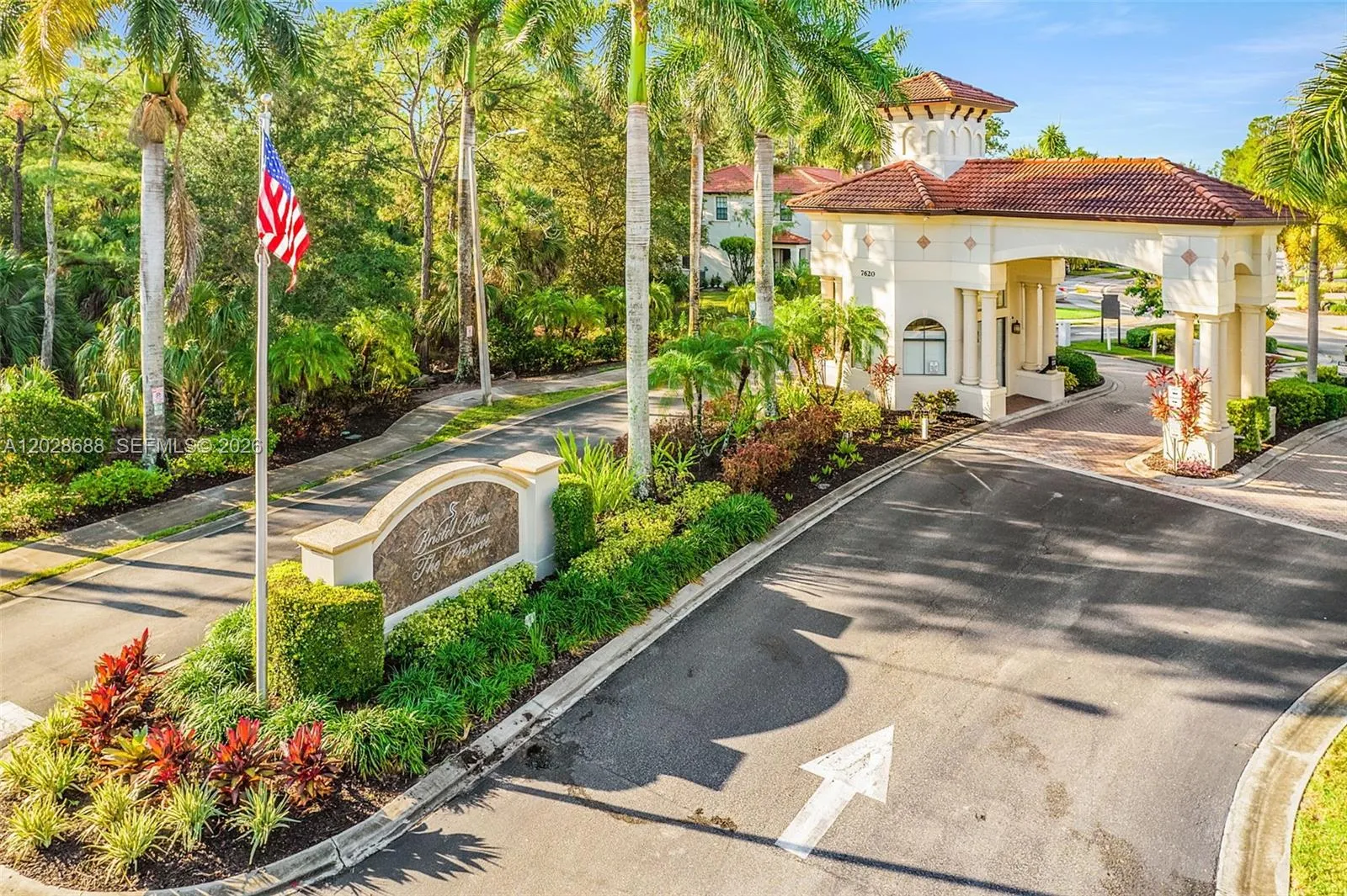 En Venta 7542 Bristol Circle, Naples, FL 34120, Naples, FL 34120
