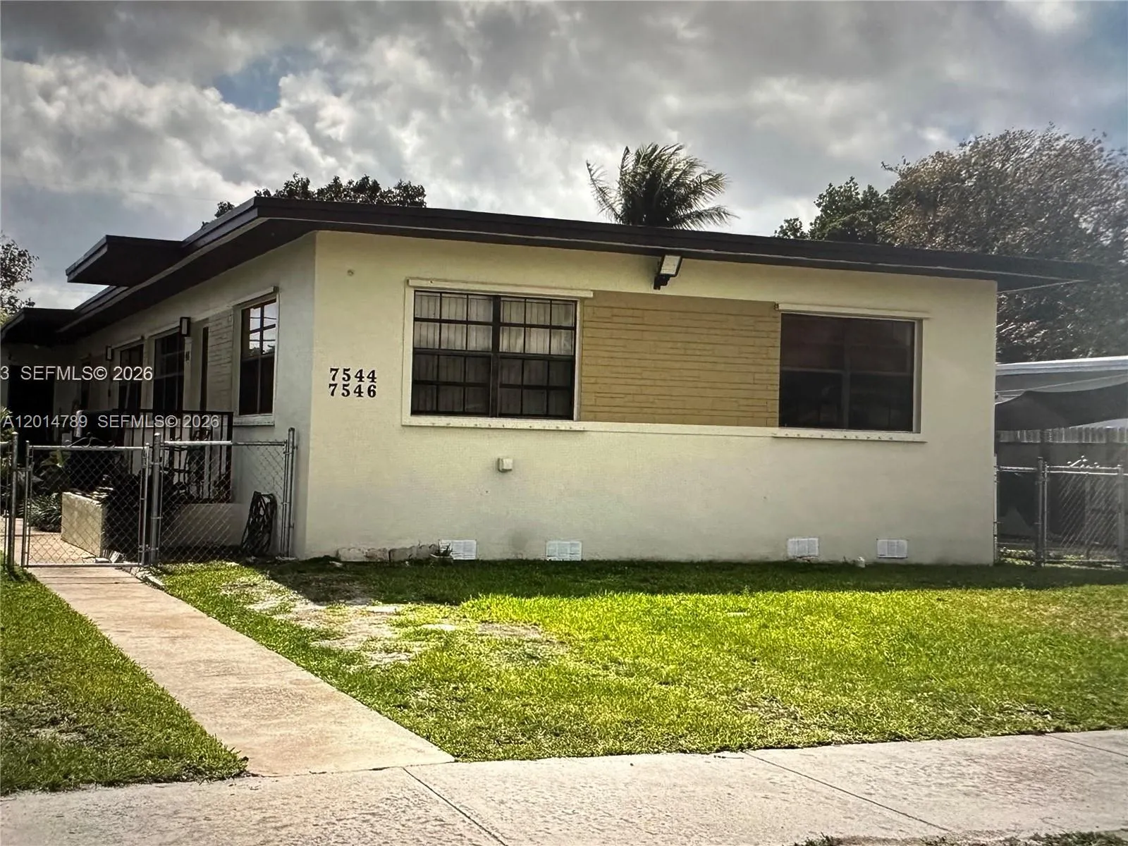 En Venta 7546 NW 2nd Terrace, Miami, FL 33126, Miami, FL 33126