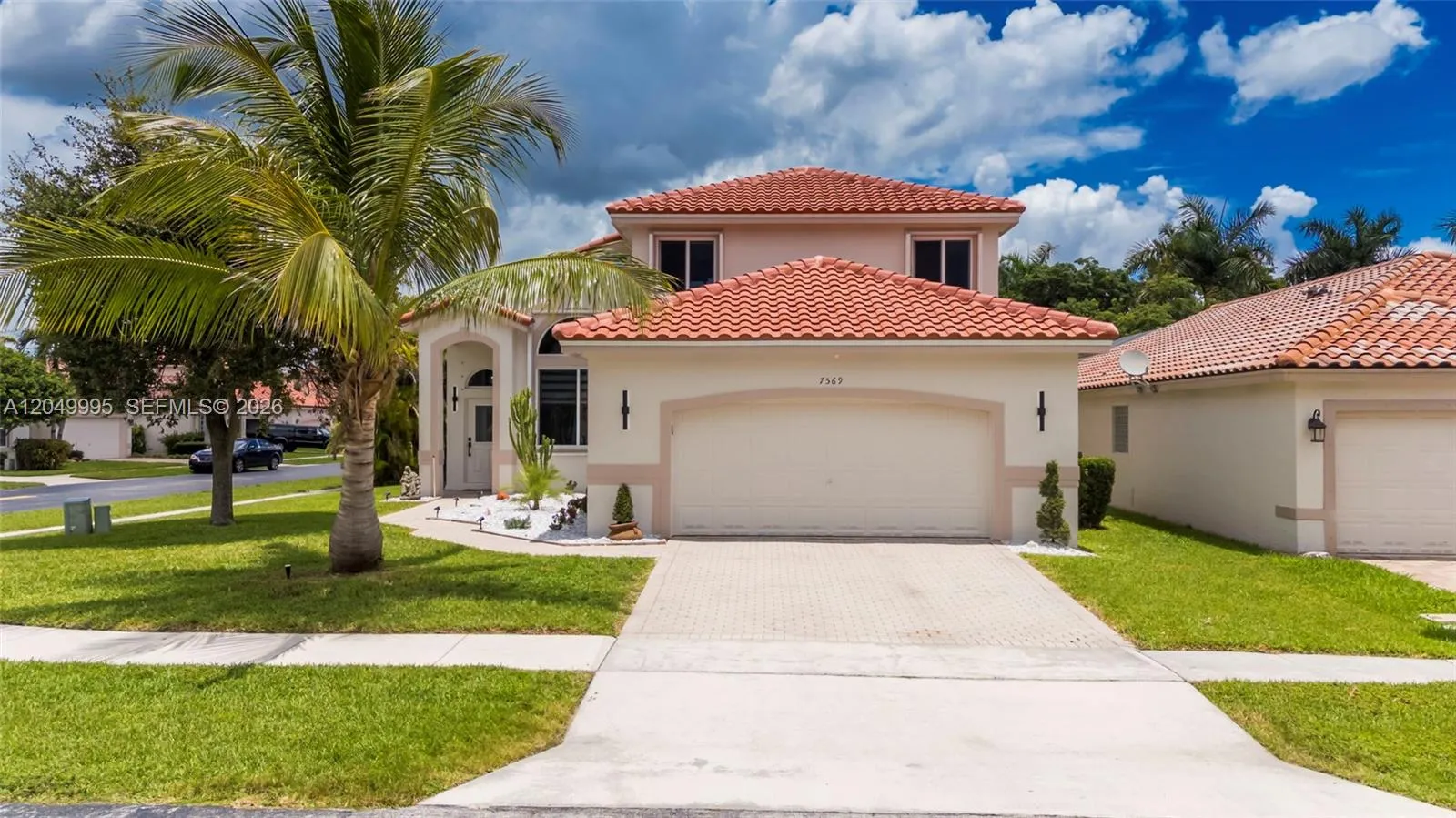 Foto de propiedad en 7569 Parkside Lane, Margate, FL 33063 Margate con MLS# 