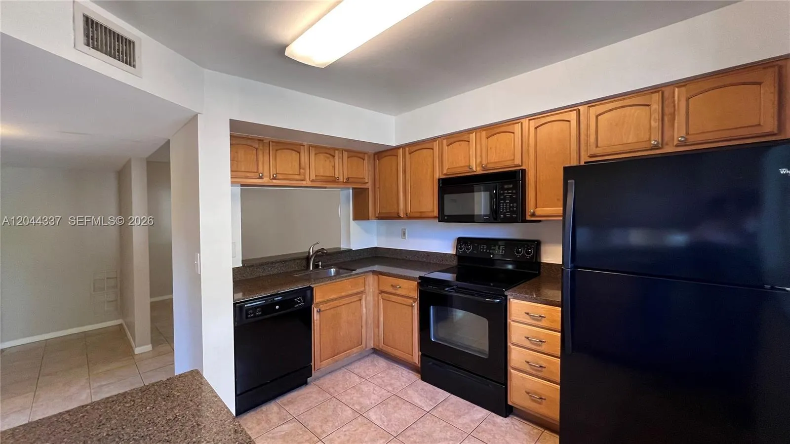 Foto de propiedad en 757 NW 92nd Avenue 757, Plantation, FL 33324 Plantation con MLS# 