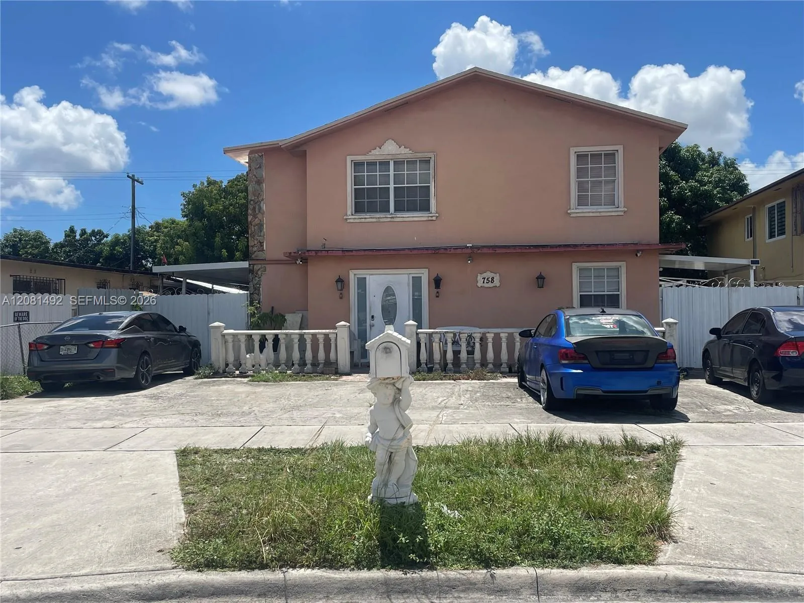 En Venta 758 E 20th Street, Hialeah, FL 33013, Hialeah, FL 33013