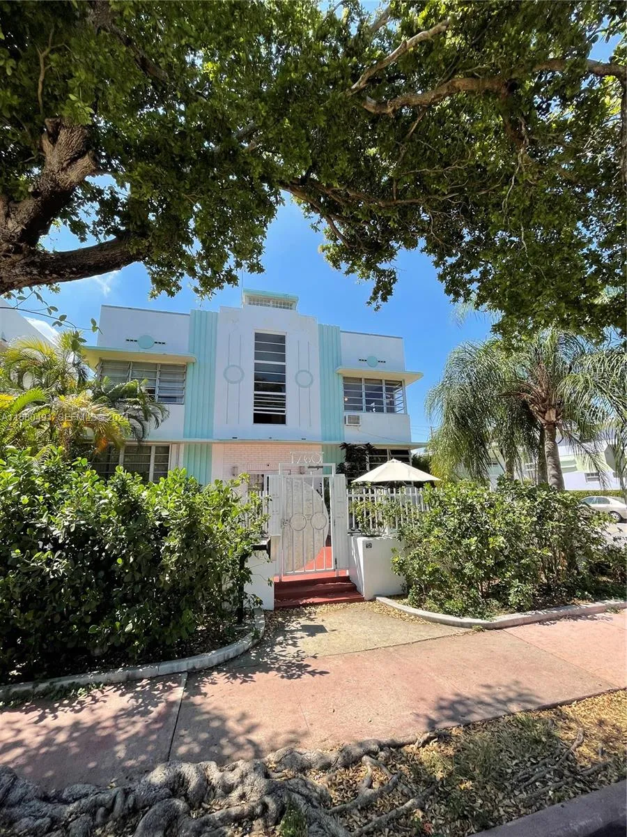 Foto de propiedad en 760 Jefferson Avenue 11, Miami Beach, FL 33139 Miami Beach con MLS# 