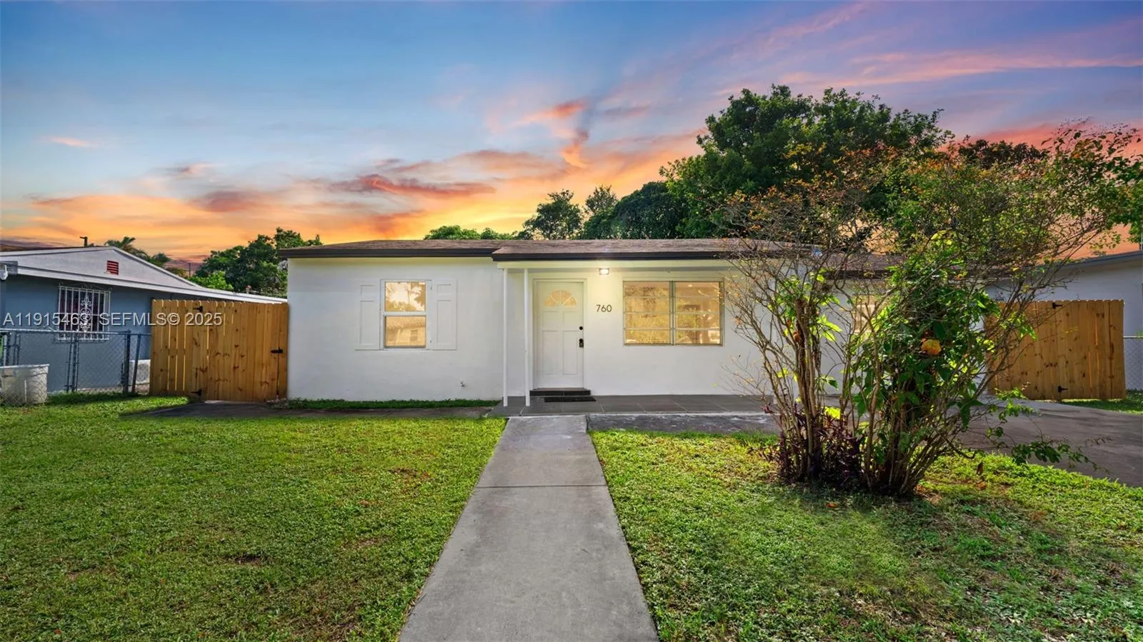 Foto de propiedad en 760 NW 126th Street, North Miami, FL 33168 North Miami con MLS# 