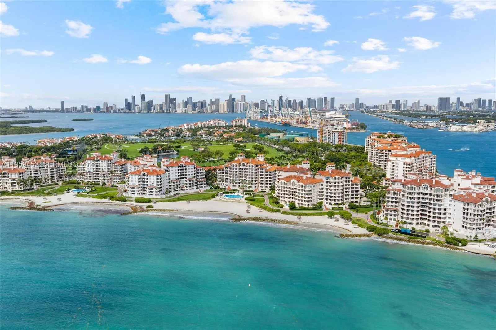 Foto de propiedad en 7600 N Fisher Island Drive 7662, Miami Beach, FL 33109 Miami Beach con MLS# 