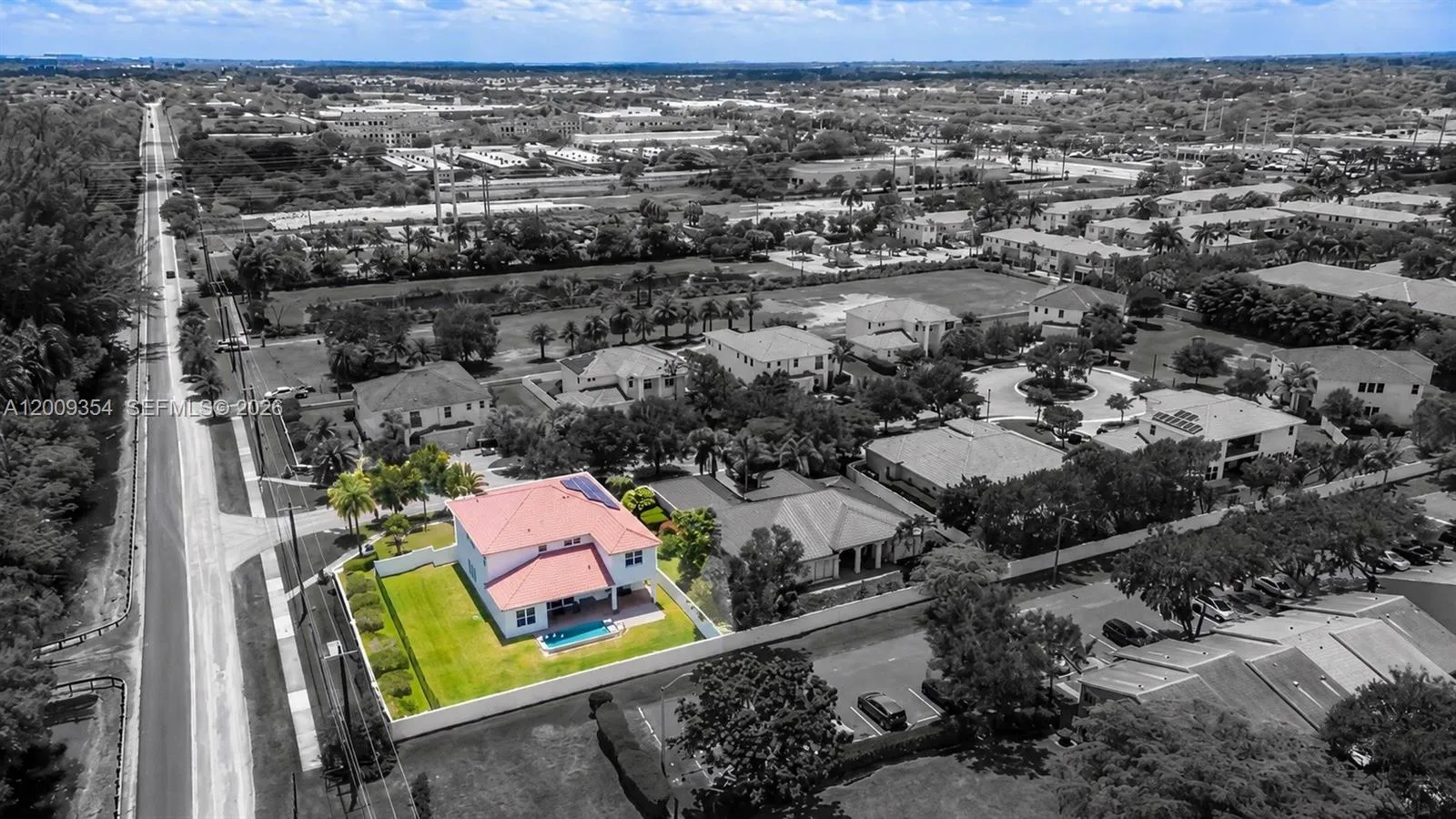 Foto de propiedad en 7601 Cavalia Drive, Davie, FL 33328 Davie con MLS# 