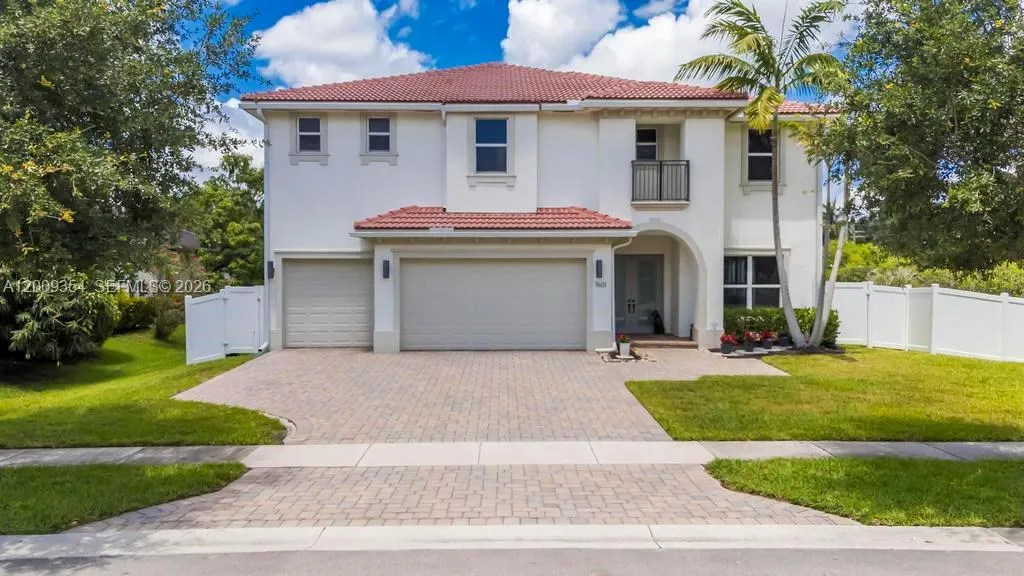 En Venta 7601 Cavalia Drive, Davie, FL 33328, Davie, FL 33328