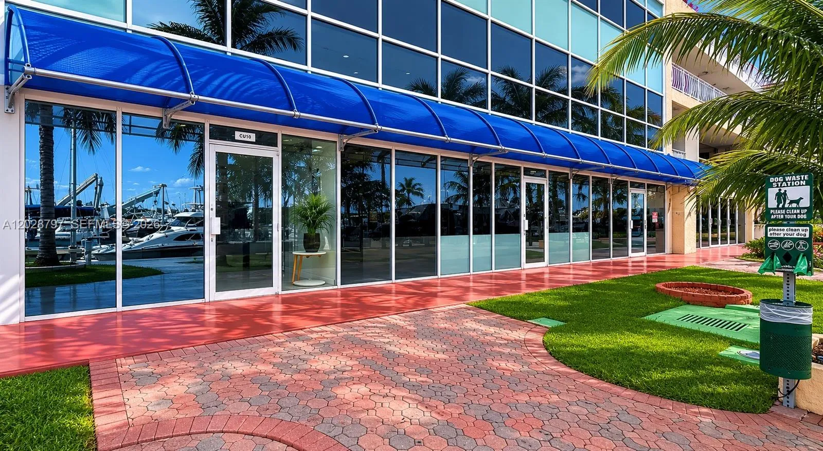 Foto de propiedad en 7601 E Treasure Drive CU-11, North Bay Village, FL 33141 North Bay Village con MLS# 