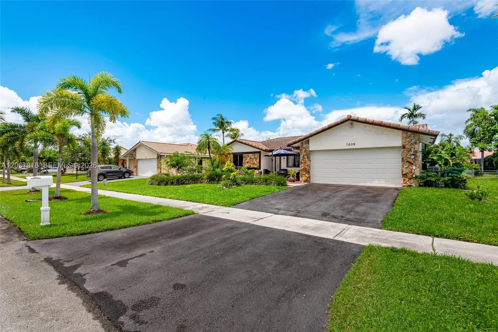 En Venta 7609 Sunflower Drive, Margate, FL 33063, Margate, FL 33063