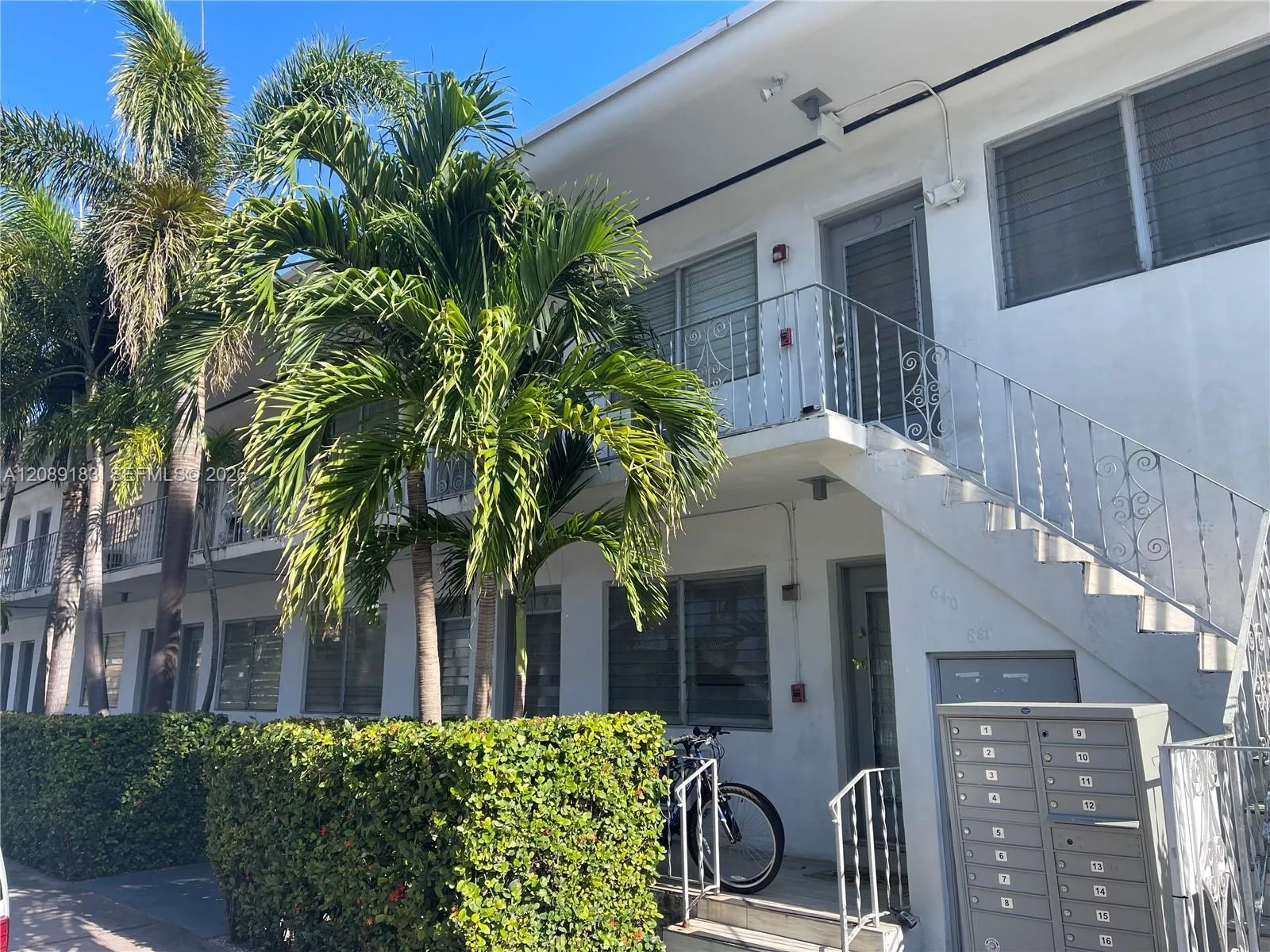 En Renta 761 Euclid Avenue 10, Miami Beach, FL 33139, Miami Beach, FL 33139
