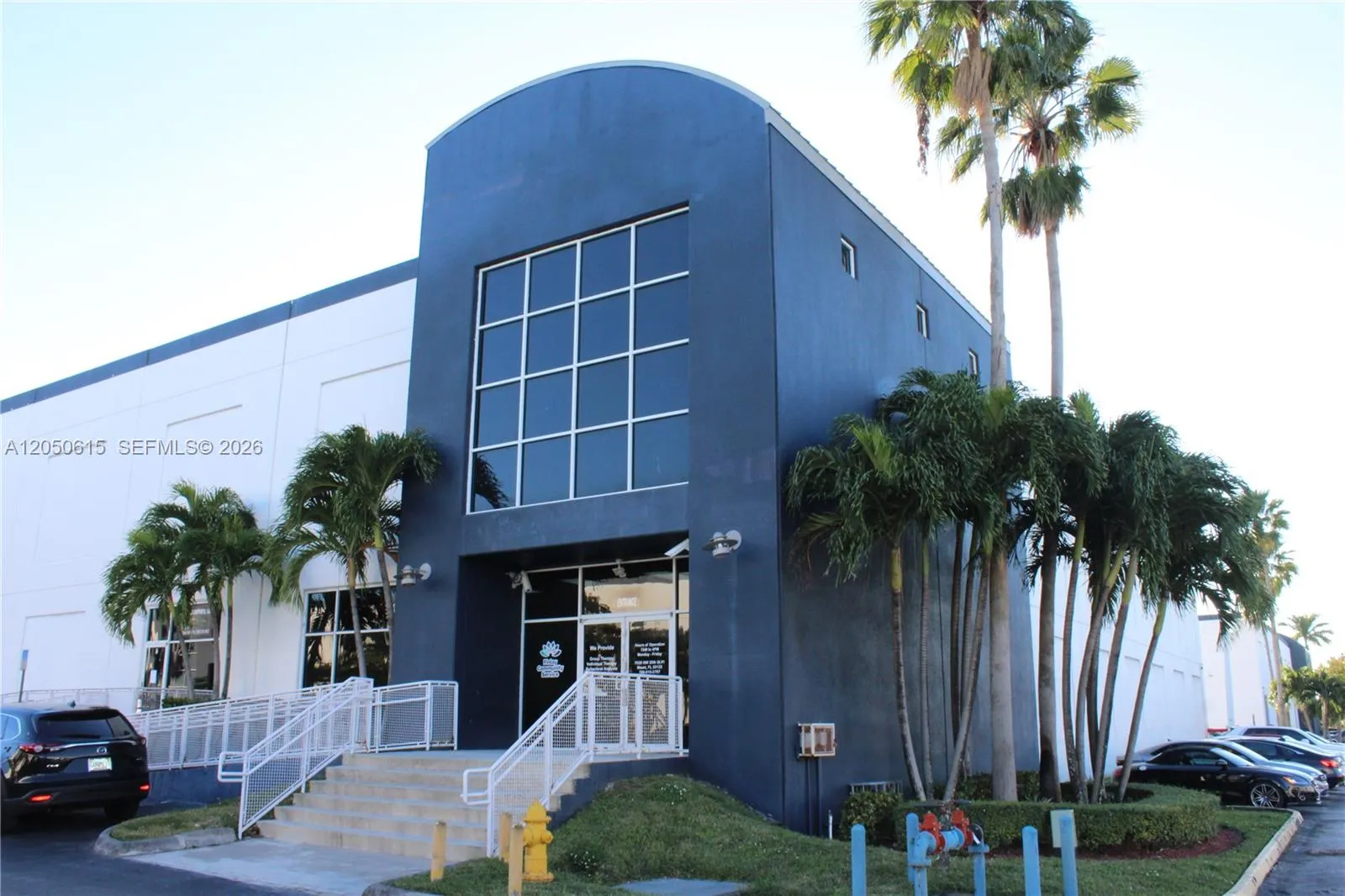 Foto de propiedad en 7620 NW 25th Street 1, Miami, FL 33122 Miami con MLS# 