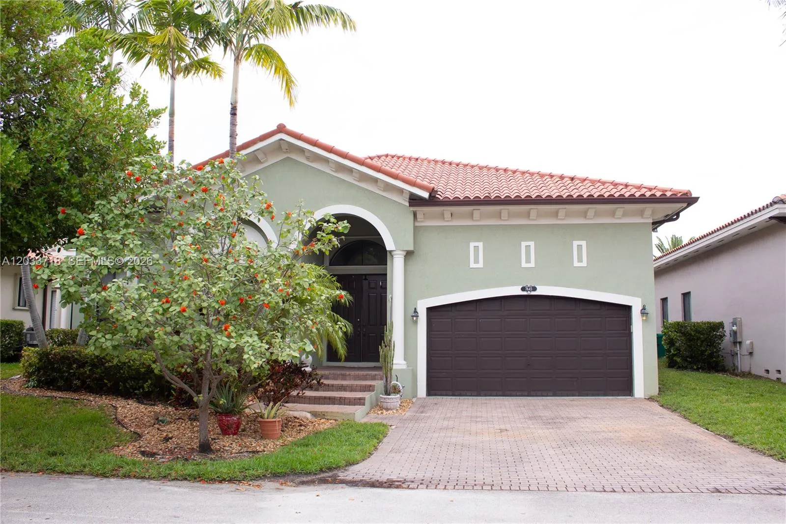 Foto de propiedad en 7645 SW 193rd Lane, Cutler Bay, FL 33157 Cutler Bay con MLS# 