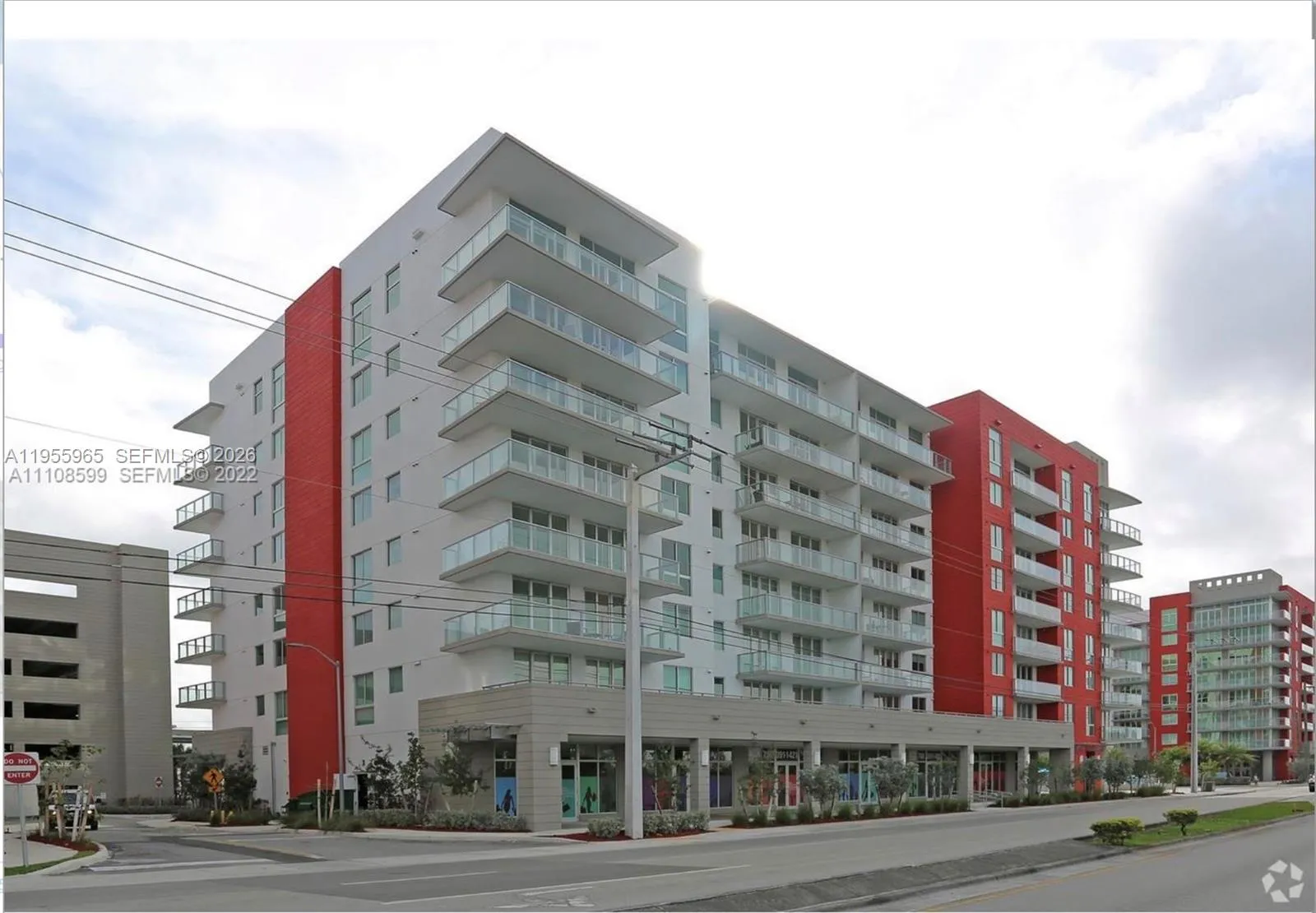 Foto de propiedad en 7661 NW 107th Avenue 407, Doral, FL 33178 Doral con MLS# 