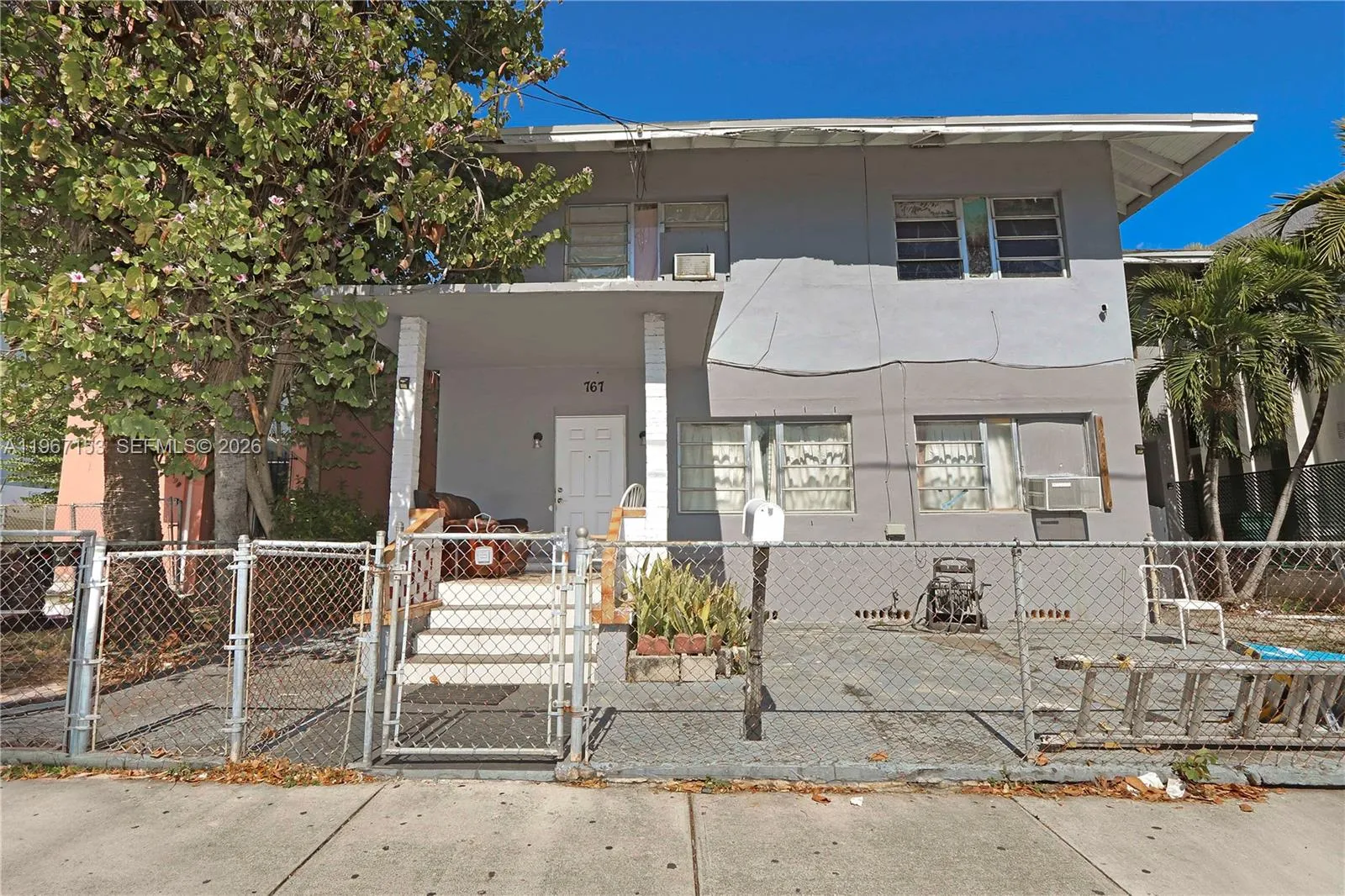 En Venta 767 SW 2nd Street, Miami, FL 33130, Miami, FL 33130