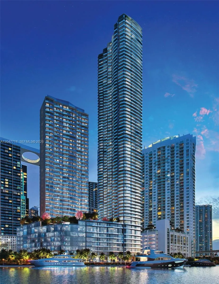 Foto de propiedad en 77 NE 5th Street 1715, Miami, FL 33131 Miami con MLS# 