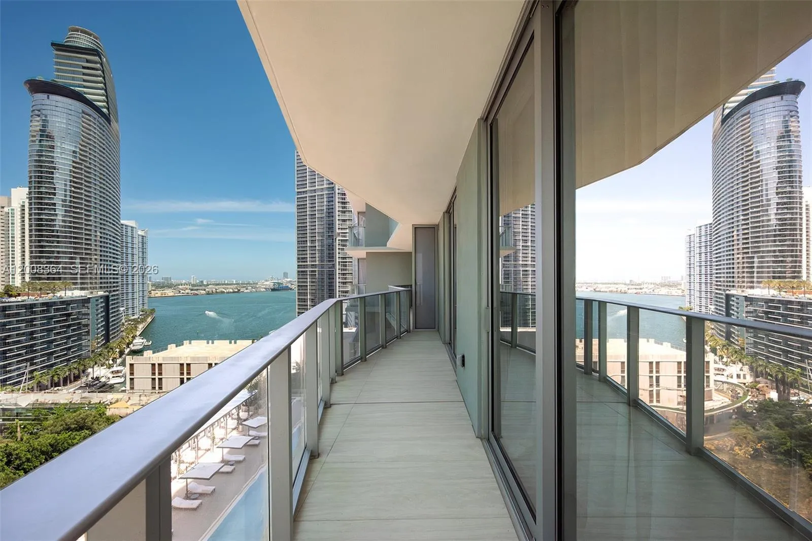 Foto de propiedad en 77 SE 5 1906, Miami, FL Miami con MLS# 