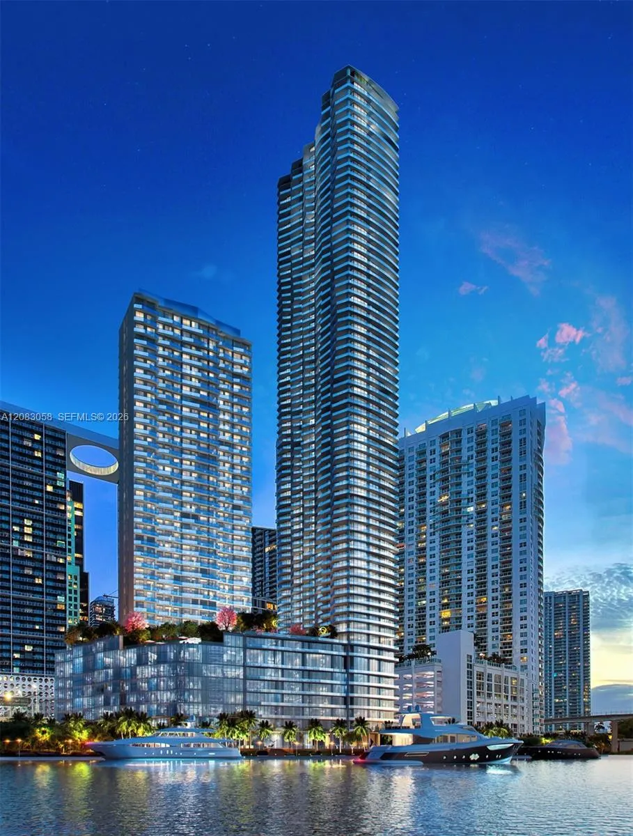 En Venta 77 SE 5th 1611, Miami, FL 33131, Miami, FL 33131