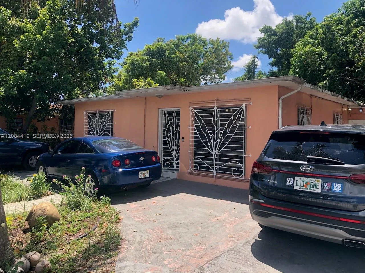 En Venta 770 E 17th Street, Hialeah, FL 33010, Hialeah, FL 33010