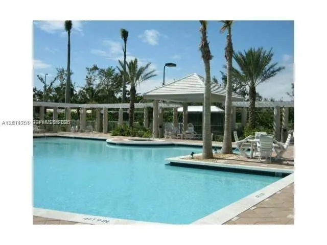 En Venta 770 NE 69th Street 1E, Miami, FL 33138, Miami, FL 33138