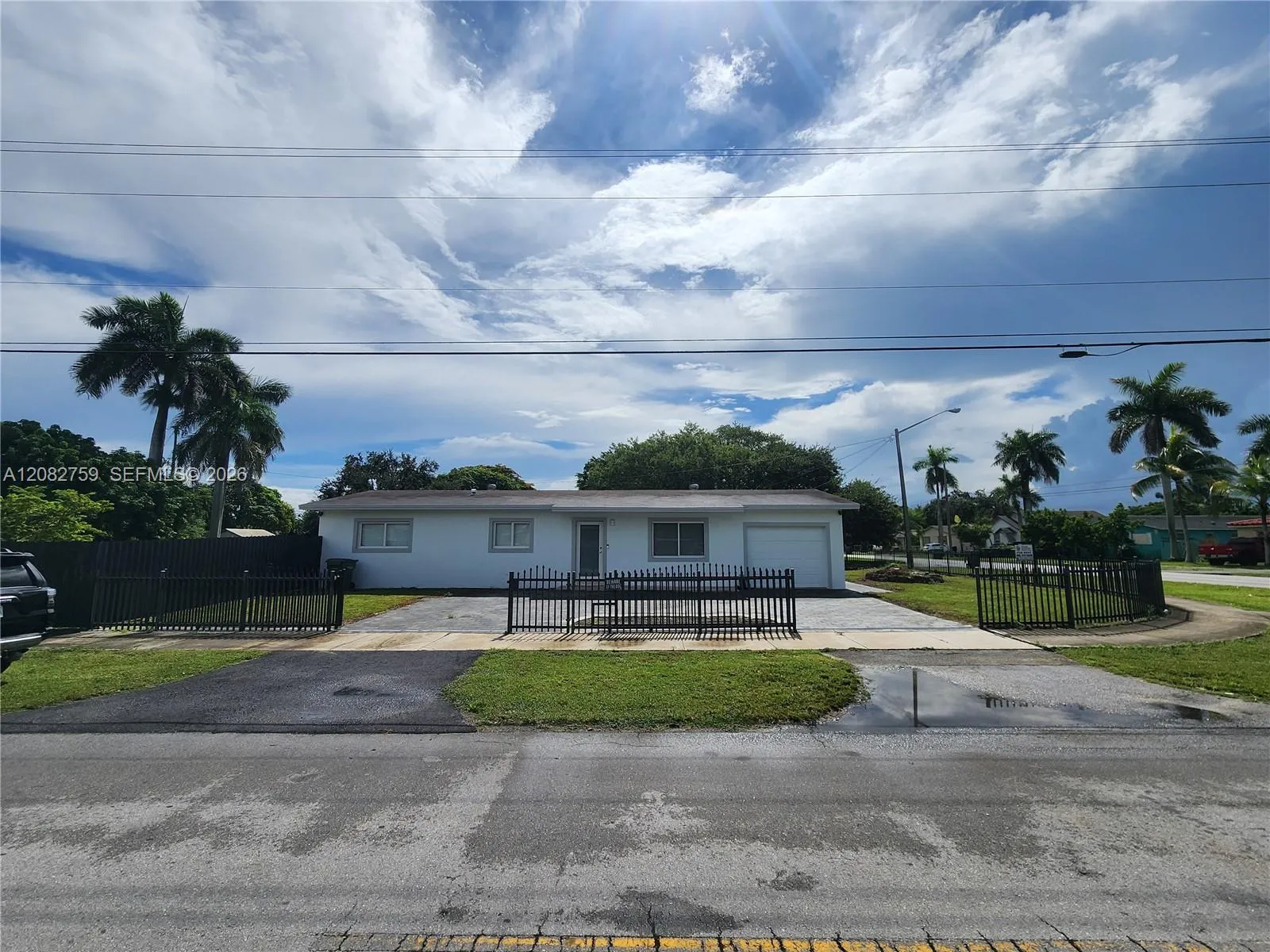 Foto de propiedad en 771 NW 15th Street, Homestead, FL 33030 Homestead con MLS# 