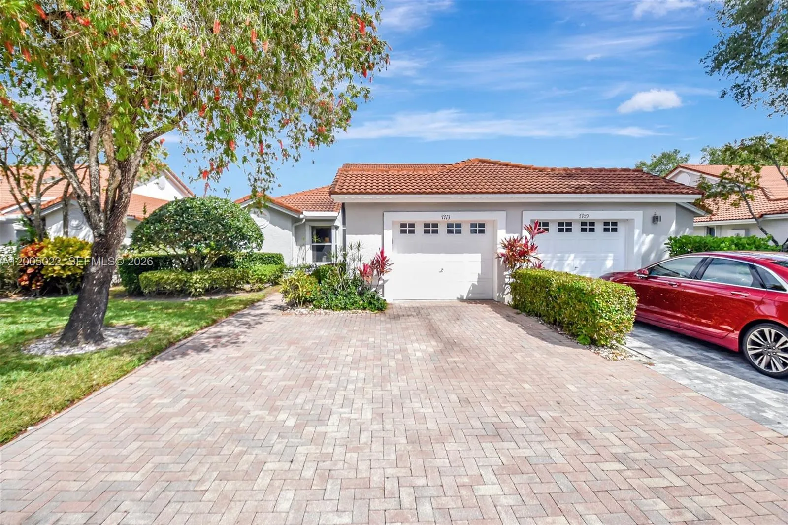 Foto de propiedad en 7713 Springwater Place A, Boynton Beach, FL 33437 Boynton Beach con MLS# 