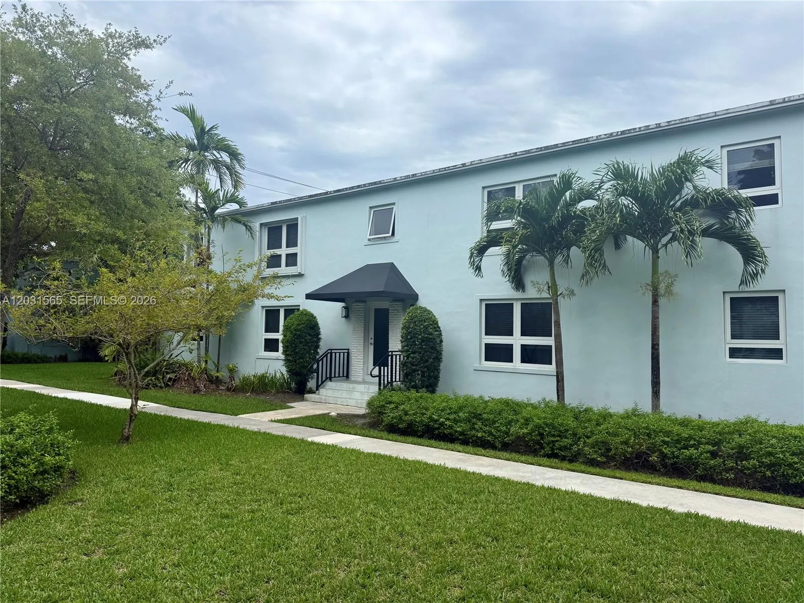 Vendido 7715 SW 57th Avenue 3, Miami, FL 33143, Miami, FL 33143
