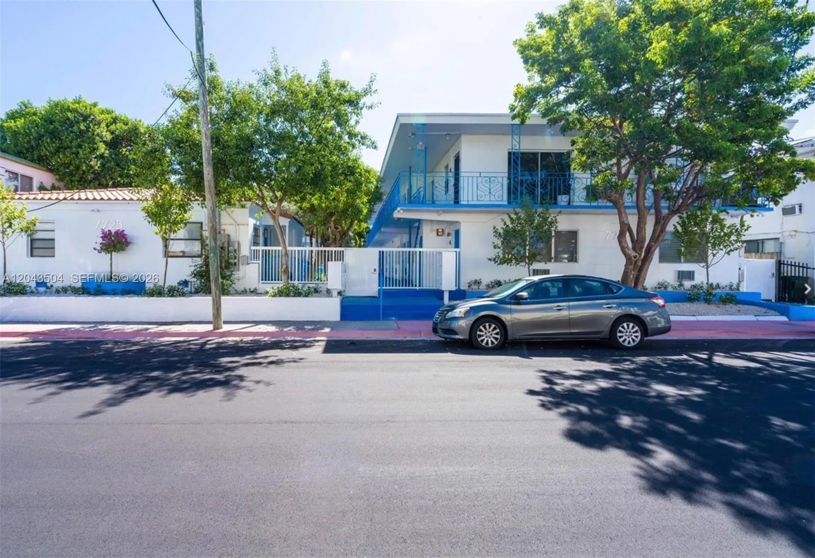 Foto de propiedad en 7717 Byron Avenue, Miami Beach, FL 33141 Miami Beach con MLS# 