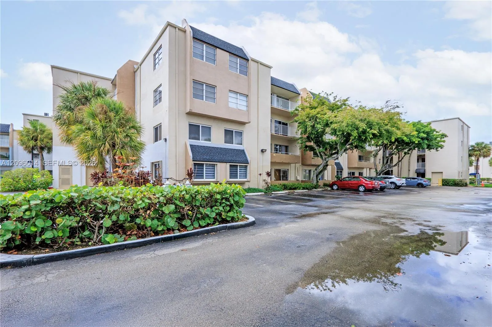 En Renta 7747 SW 86th Street D-210, Miami, FL 33143, Miami, FL 33143