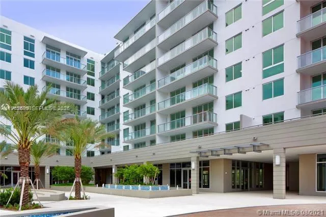 Foto de propiedad en 7751 NW 107th Avenue 504, Doral, FL 33178 Doral con MLS# 