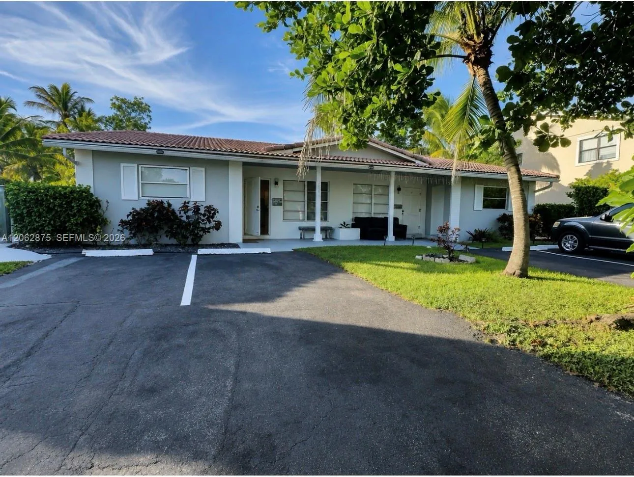 Foto de propiedad en 7761 NW 42nd Place, Coral Springs, FL 33065 Coral Springs con MLS# 