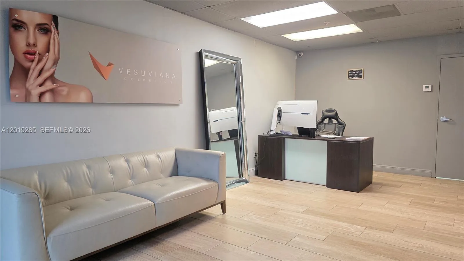 Foto de propiedad en 7762 NW 46th Street, Doral, FL 33166 Doral con MLS# 