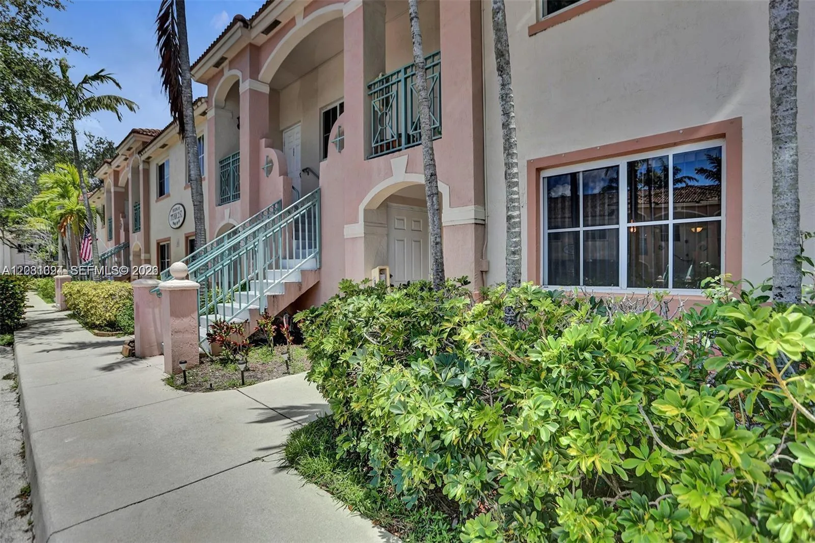 En Venta 7775 NW 22nd Street 105, Pembroke Pines, FL 33024, Pembroke Pines, FL 33024