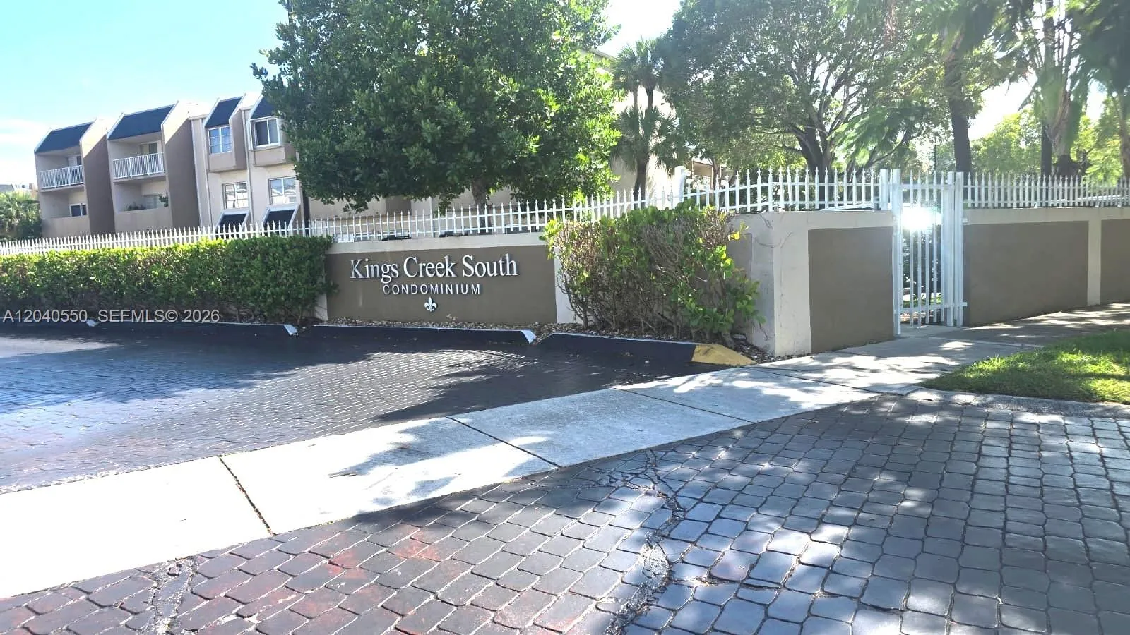En Venta 7785 SW 86th Street E-113, Miami, FL 33143, Miami, FL 33143