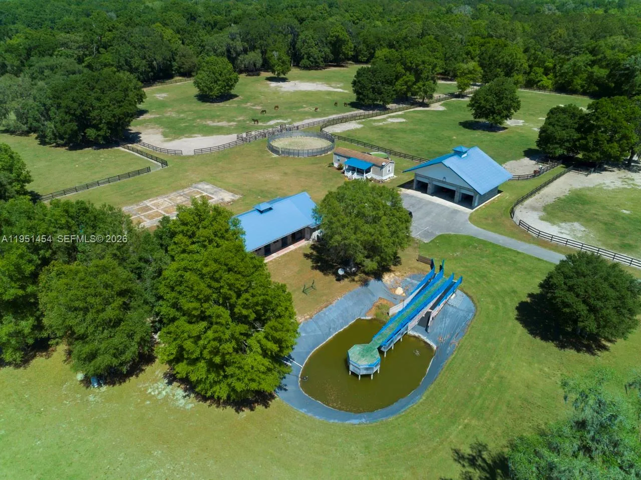 Foto de propiedad en 7787 NW 150th Avenue, Ocala, FL 32668 Ocala con MLS# 