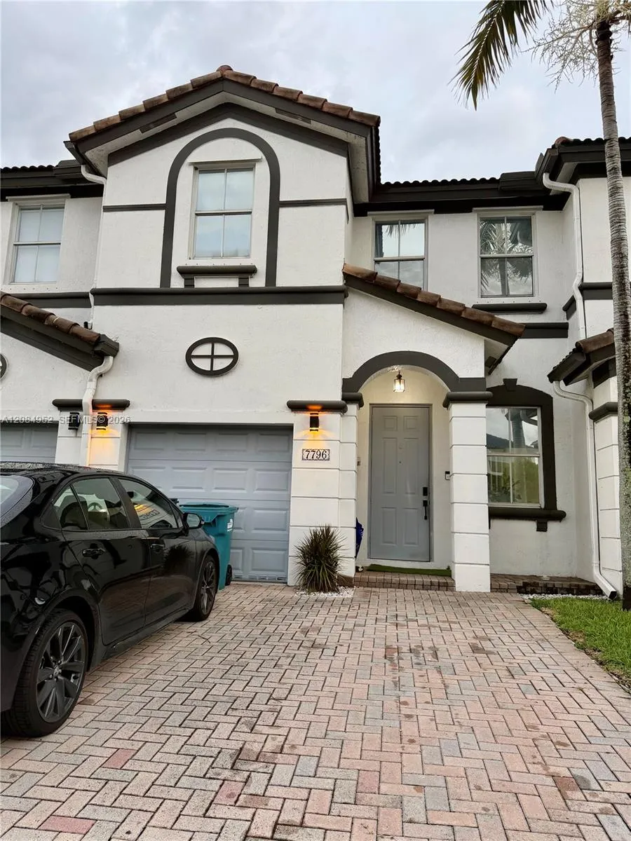 En Venta 7796 NW 114th Place, Doral, FL 33178, Doral, FL 33178