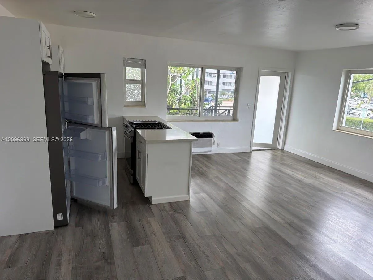 En Renta 780 73rd 10, Miami Beach, FL 33141, Miami Beach, FL 33141