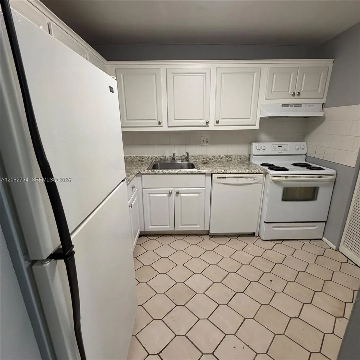 En Renta 7801 S Colony Circle S 105, Tamarac, FL 33321, Tamarac, FL 33321