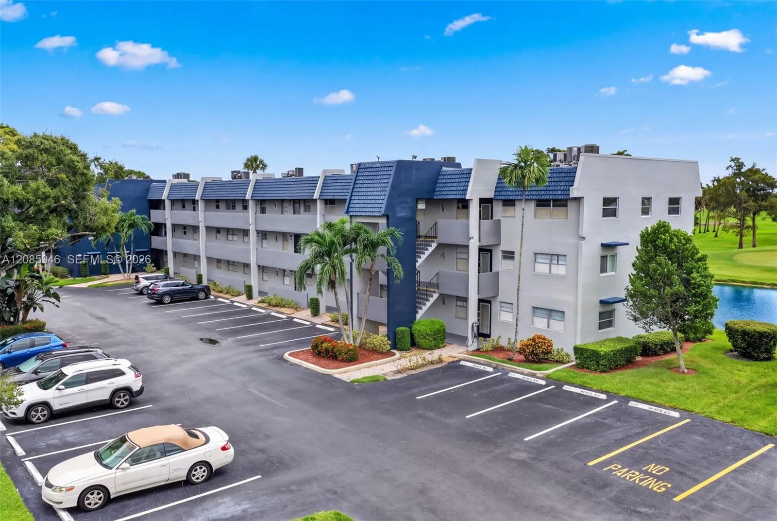 En Venta 7807 Golf Cir Drive 104, Margate, FL 33063, Margate, FL 33063