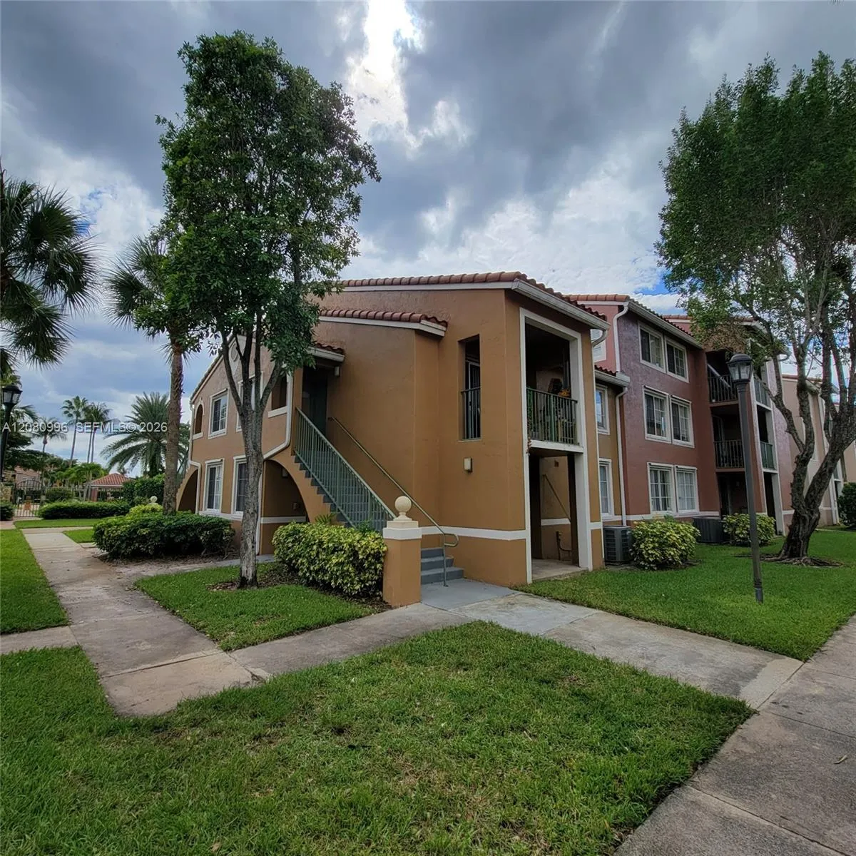 Foto de propiedad en 7824 Sonoma Springs Circle 101, Lake Worth, FL 33463 Lake Worth con MLS# 