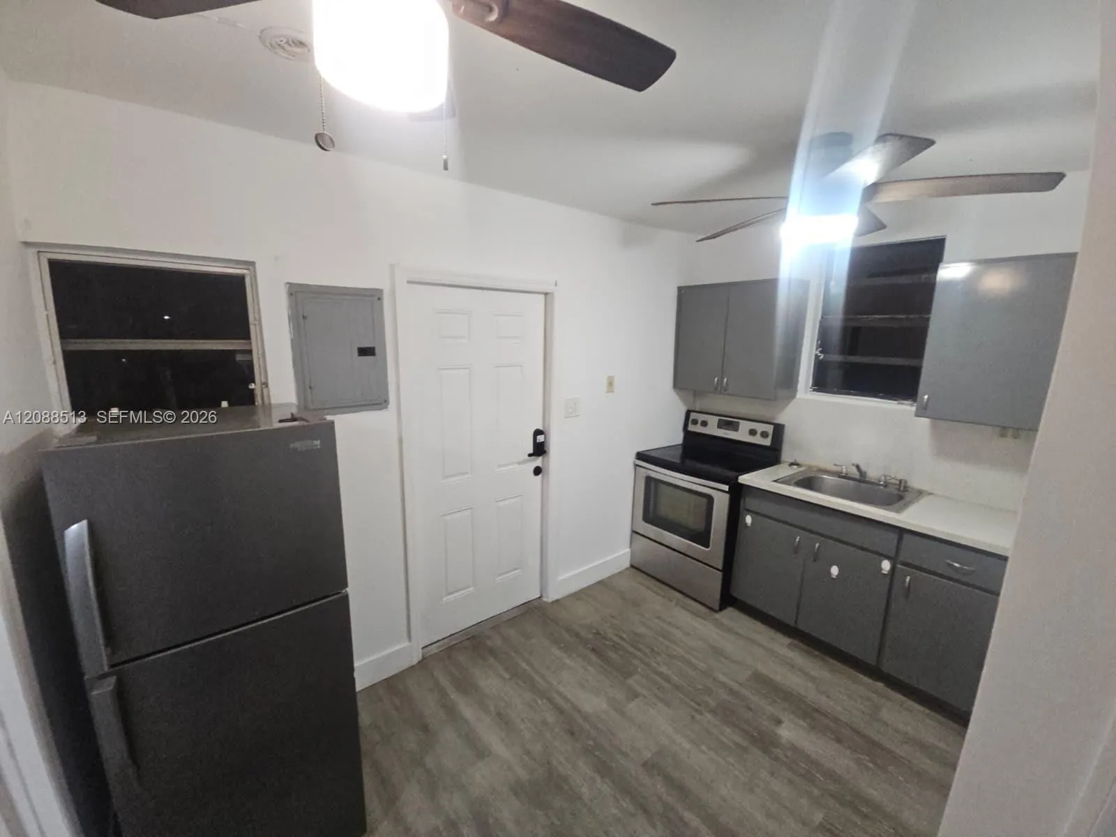 En Renta 784 NW 100th Street C, Miami, FL 33150, Miami, FL 33150