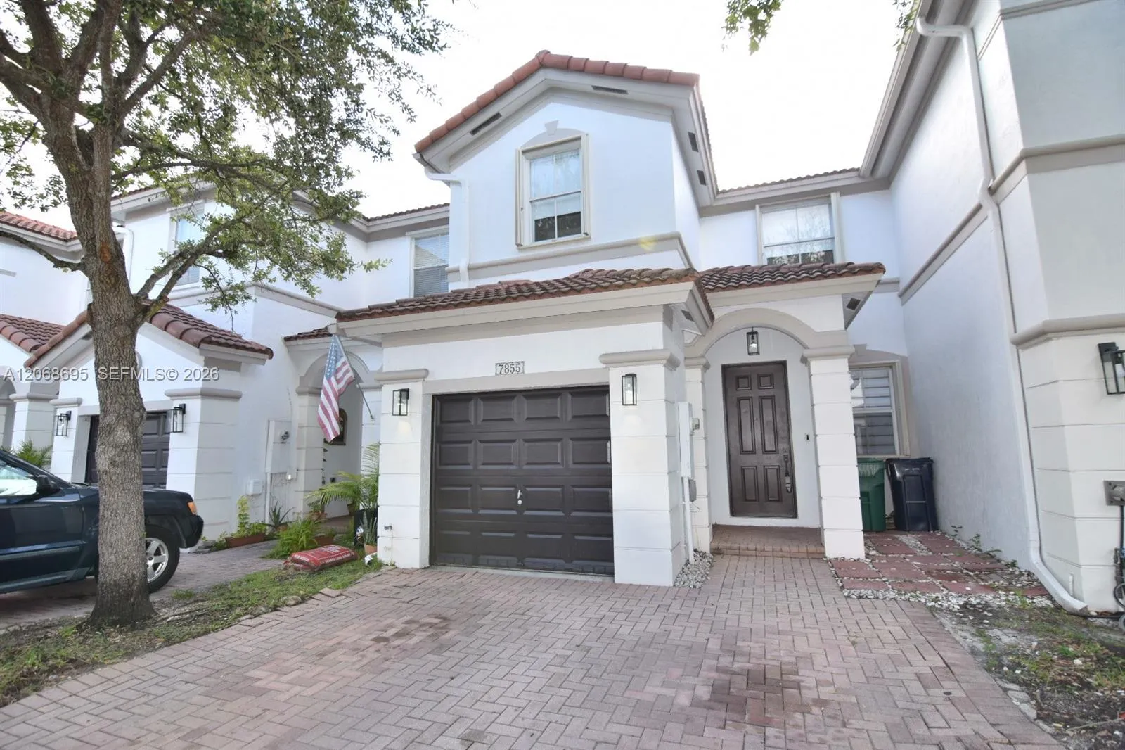 Foto de propiedad en 7855 NW 110th Avenue 7855, Doral, FL 33178 Doral con MLS# 