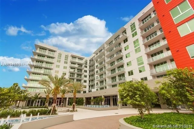 Foto de propiedad en 7875 NW 107th Avenue 409, Doral, FL 33178 Doral con MLS# 