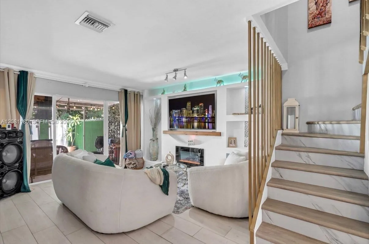 En Venta 789 Crystal Lake Drive, Deerfield Beach, FL 33064, Deerfield Beach, FL 33064