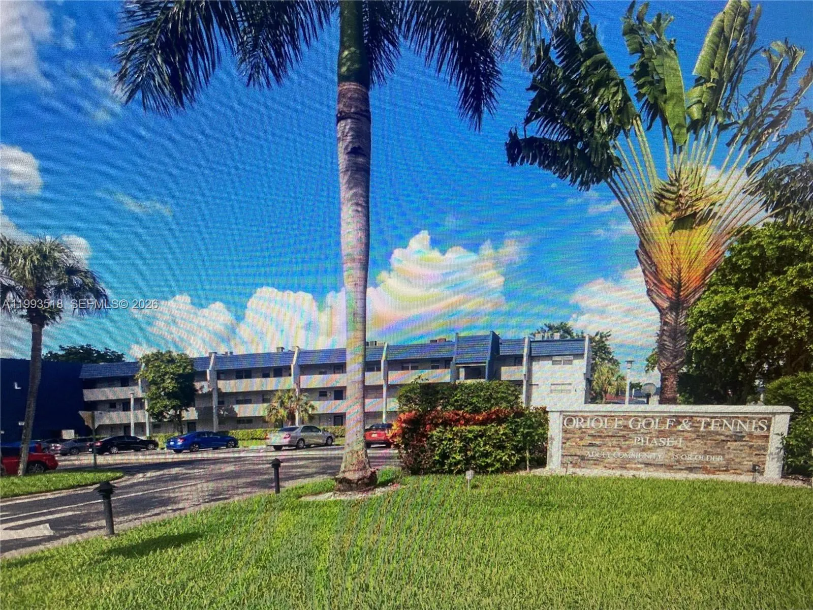 Foto de propiedad en 7897 Golf Cir Drive 108, Margate, FL 33063 Margate con MLS# 