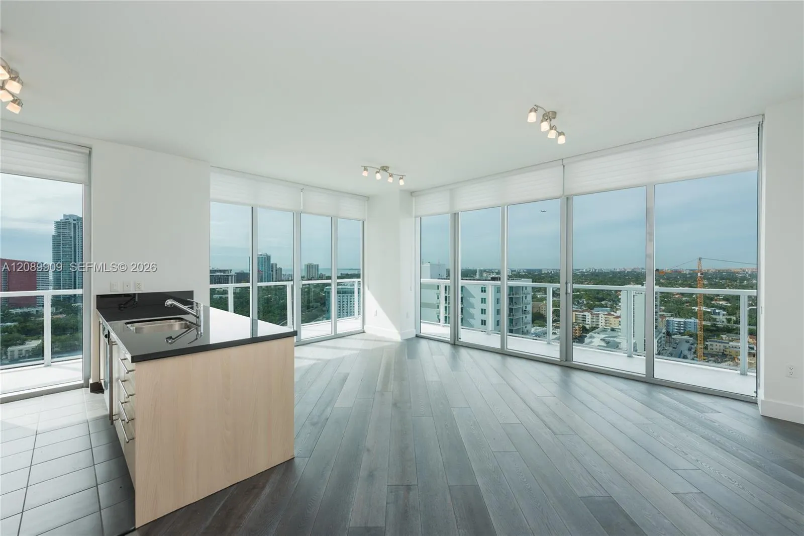 En Renta 79 SW 12th Street 2501-S, Miami, FL 33130, Miami, FL 33130