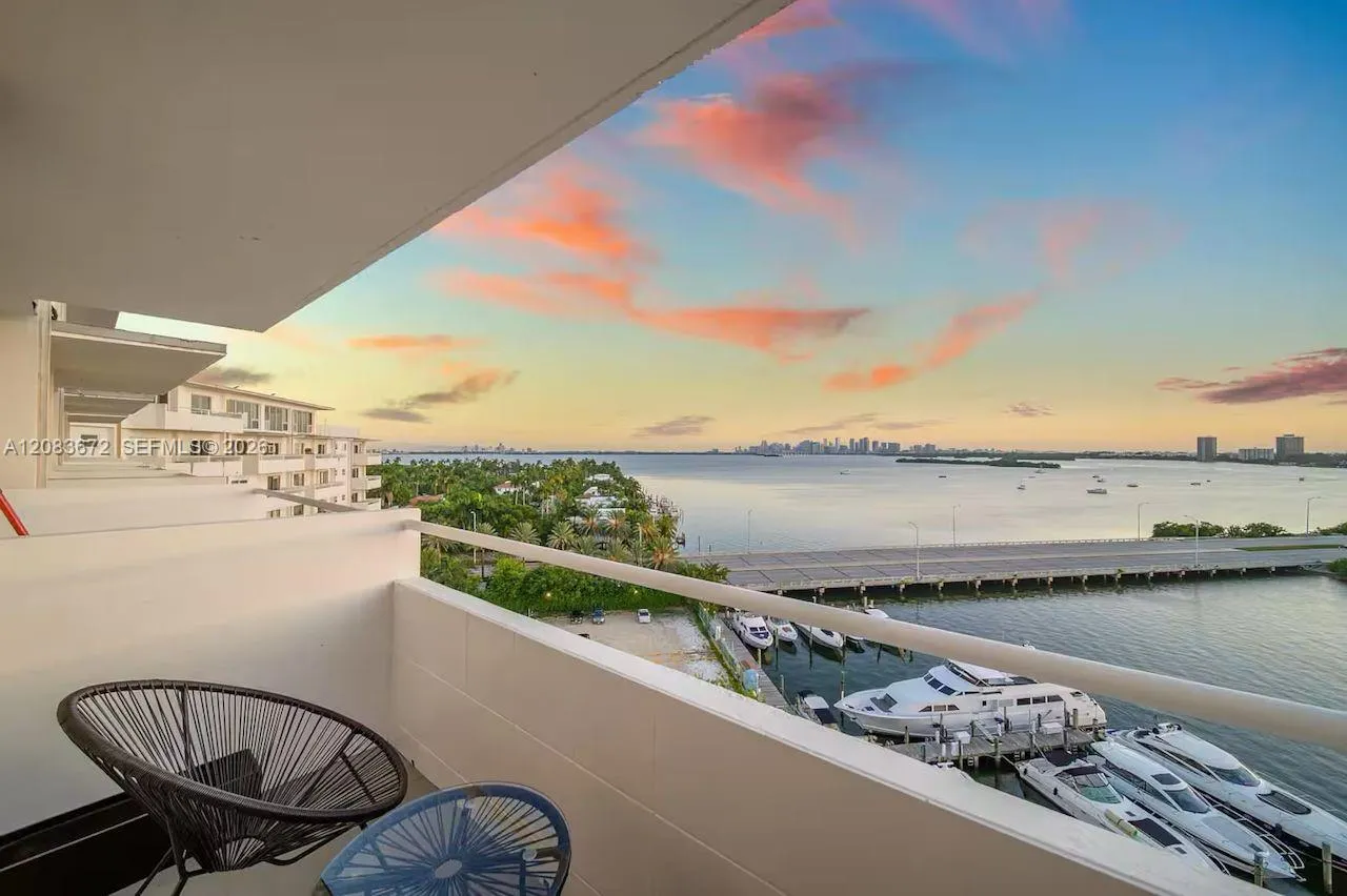 En Venta 7904 West Drive 1016, North Bay Village, FL 33141, North Bay Village, FL 33141